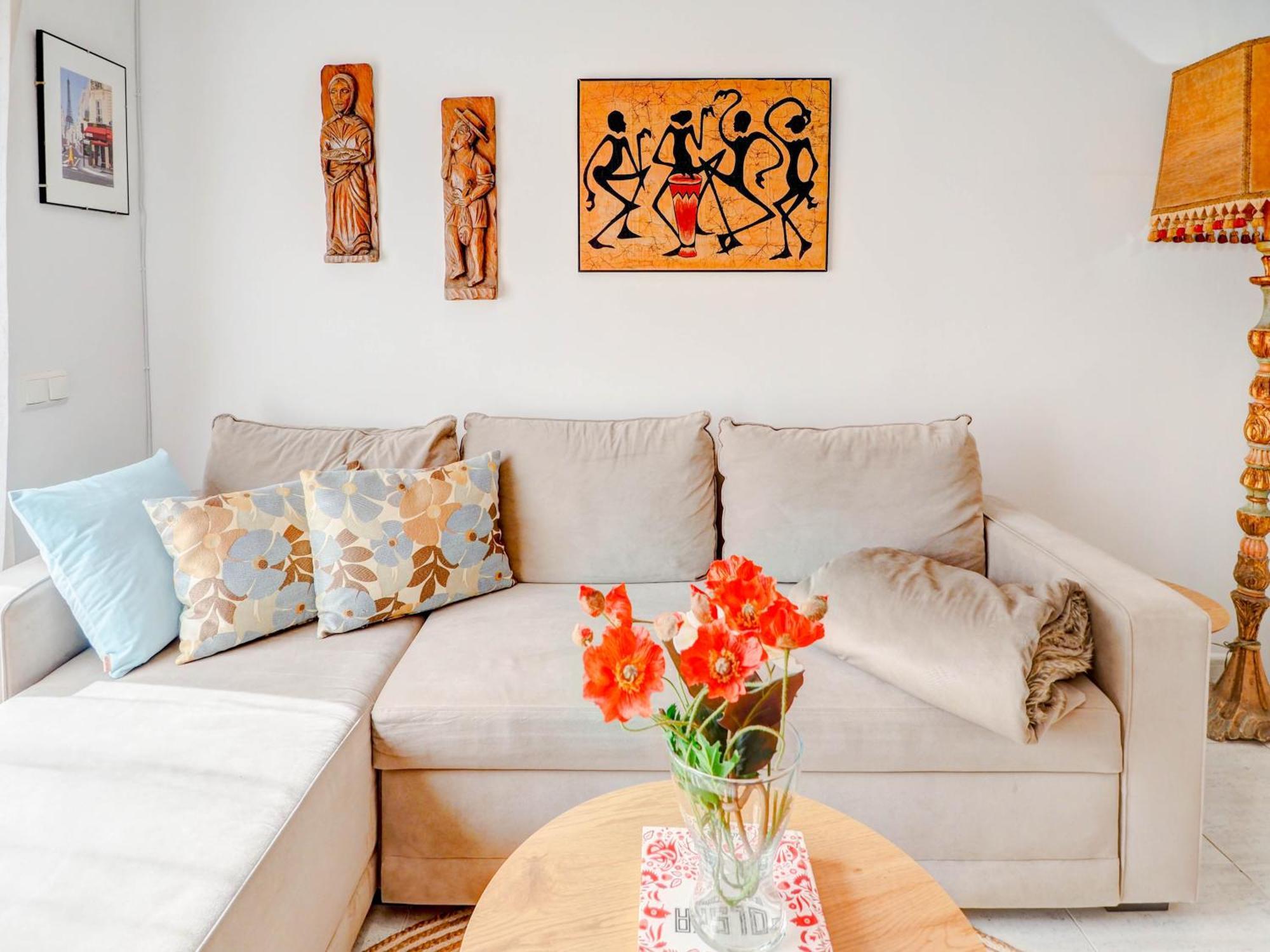 Apartment Casa Rainbow By Hello Homes